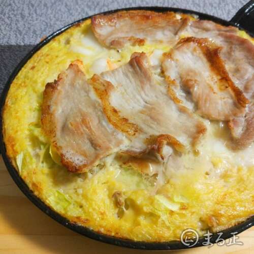 焼き上がった山芋鉄板の写真