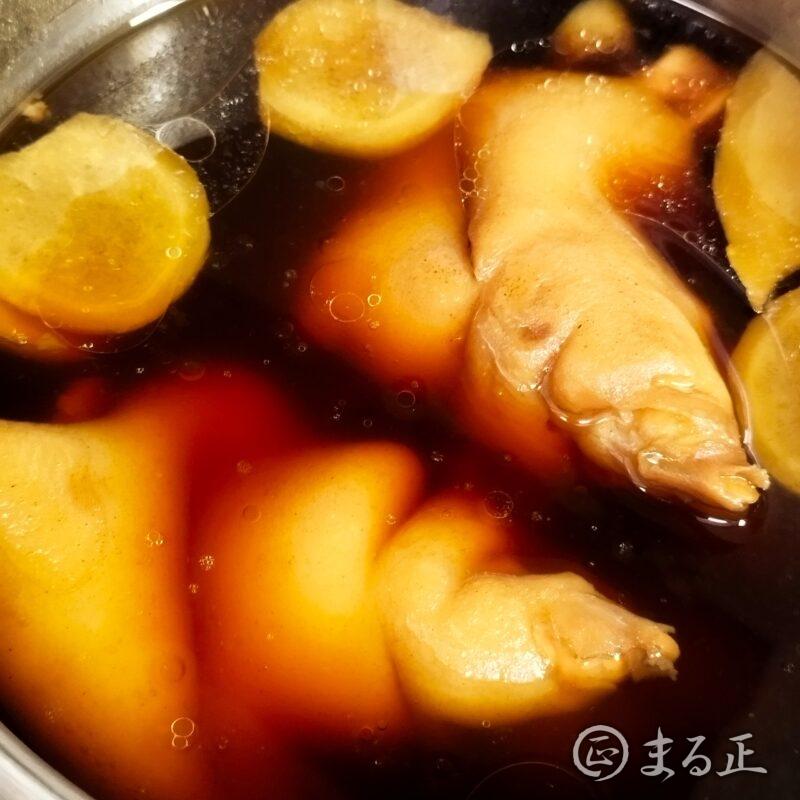 豚足（てびち）