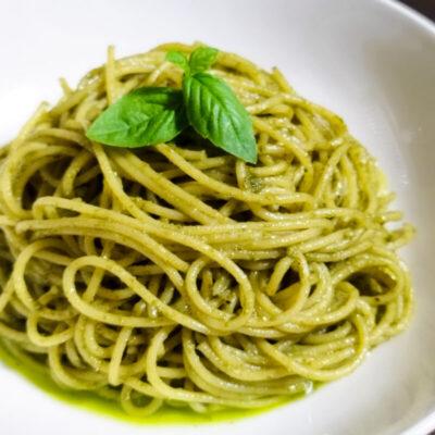 バジルソースのパスタ
