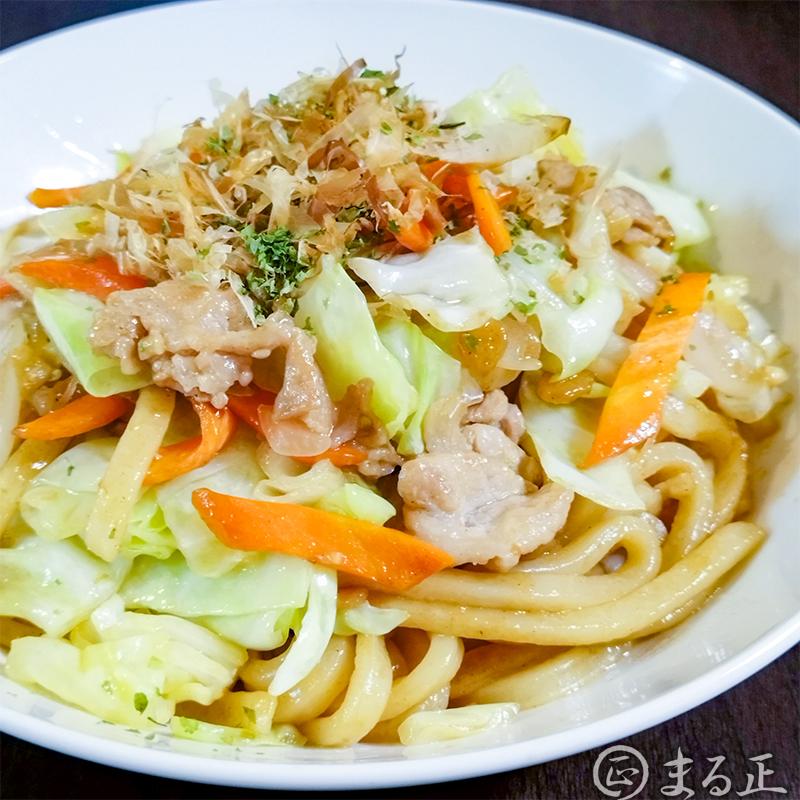めんつゆとソースで作る簡単焼きうどん